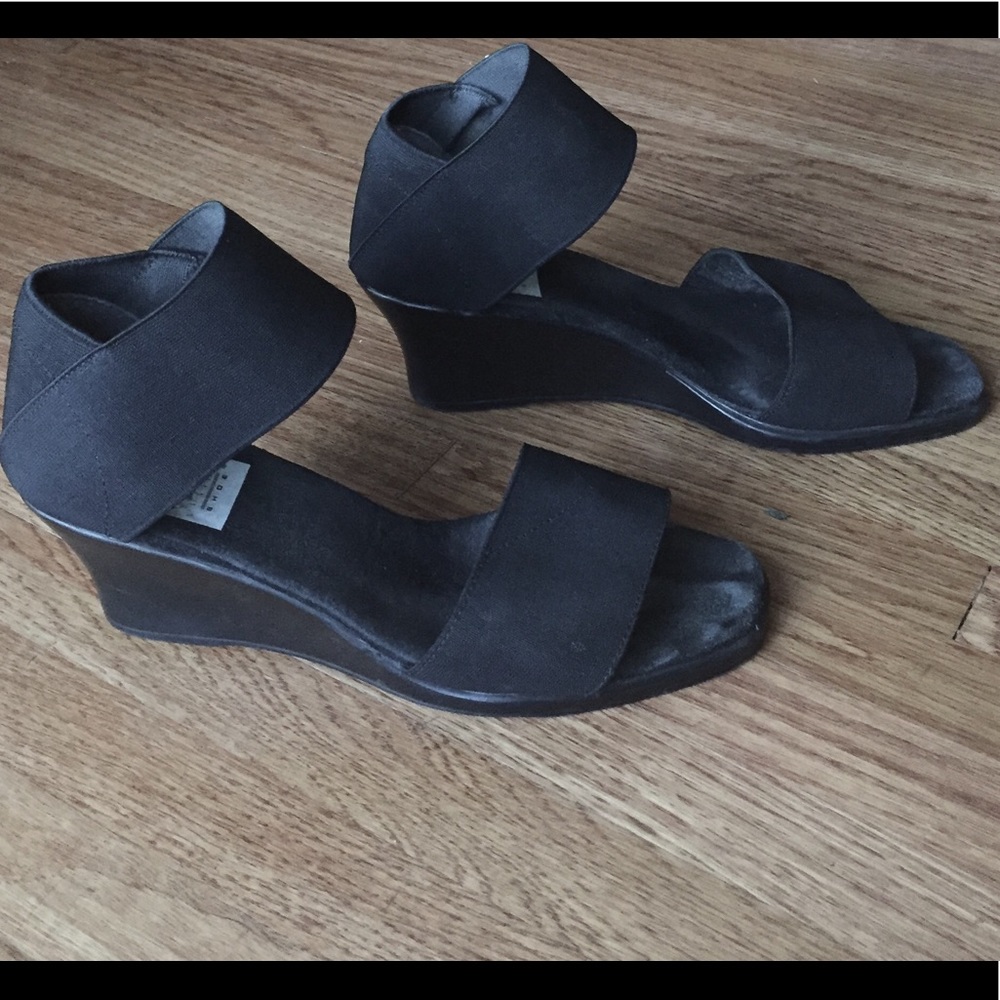 San Miguel wedge sandals